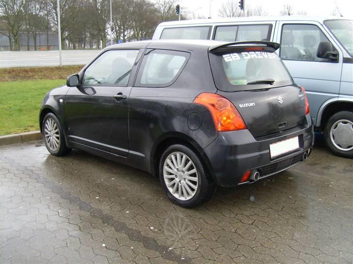 Suzuki swift 1,6 sport billede 2