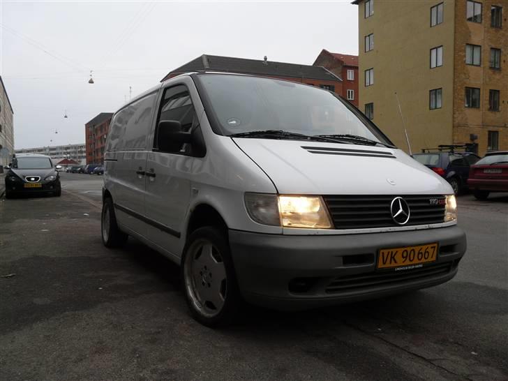 Mercedes Benz vito 110 cdi   SOLGT billede 1