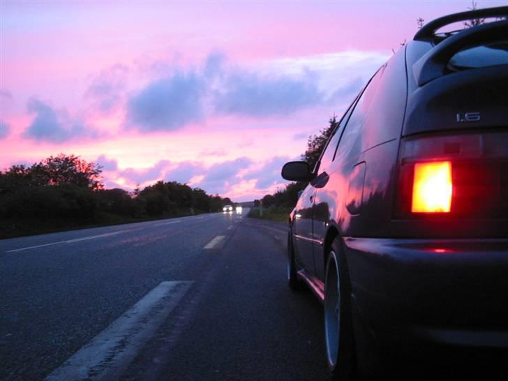 Toyota Corolla 1.6 20v >>Solgt<< billede 1