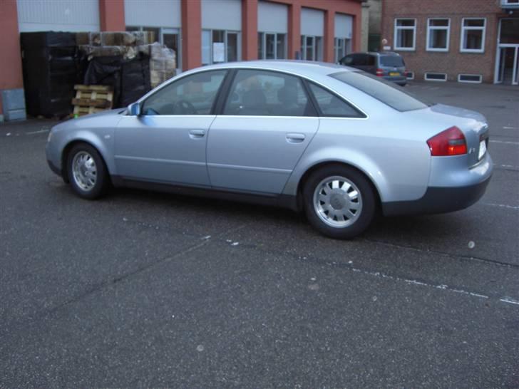 Audi A6 2,4 tiptr Solgt billede 4