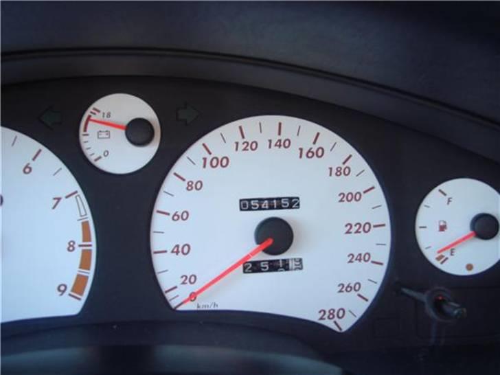 Toyota Mr2 - Hvide urskiver billede 7