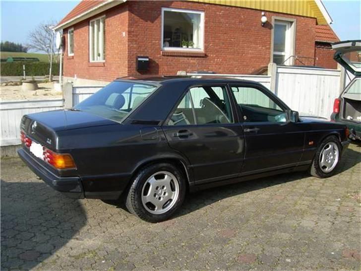 Mercedes Benz 190 E 2,3 W 201 billede 2