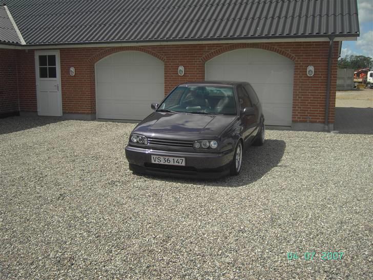 VW Golf 3 TD -SOLGT- billede 2