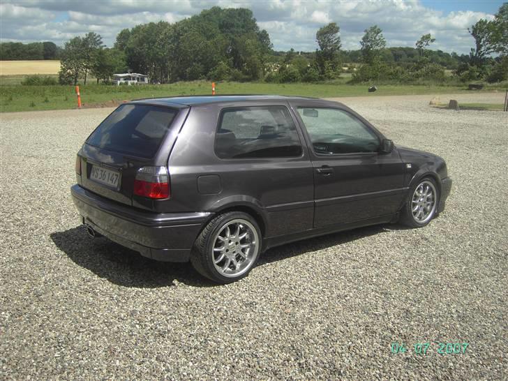 VW Golf 3 TD -SOLGT- billede 4