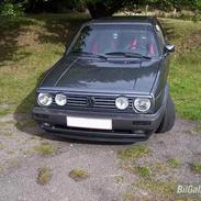 VW Golf II *nakket* :(