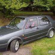 VW Golf II *nakket* :(