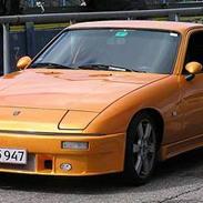 Porsche 924  