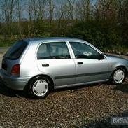 Toyota starlet