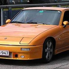 Porsche 924  