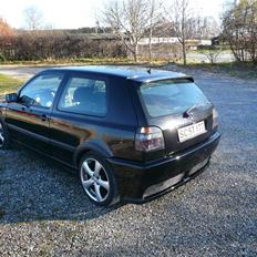 VW Golf GTi Edition