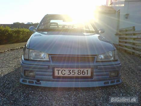 Opel Kadett GSI 16V "SOLGT" billede 4