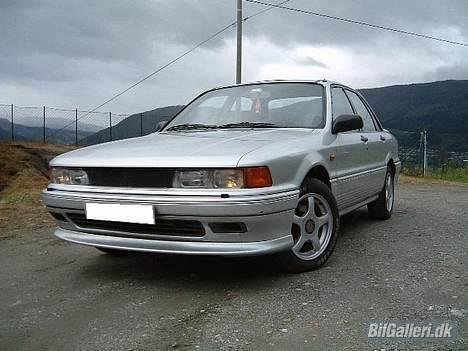 Mitsubishi Galant GLSi billede 1