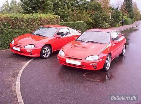 Mazda MX3 *SOLGT* - Her holder jeg så sammen med min ven..! Tjek hans profil: http://www.bilgalleri.dk/html/gal_visbil.asp?ID=19571 billede 9