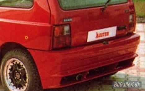 Fiat Uno Turbo ie. 1,3 *Solgt* - Bag skørte som jeg regner med og købe. billede 9