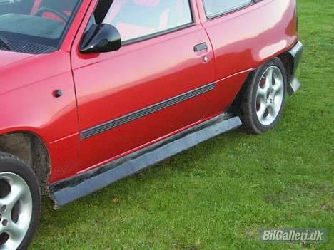 Opel Kadett E - motor død :-( - hjemmelavet skørter billede 2