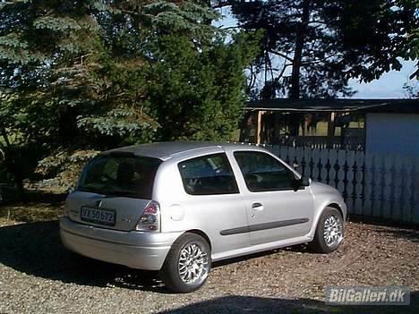 Renault clio sport  - et lige så gammelt billede billede 4