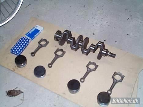 Ford rs turbo 1,9 billede 2