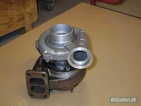 Ford rs turbo 1,9 billede 4