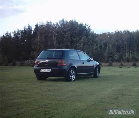 VW Golf 4 billede 3