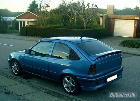 Opel kadett e billede 5
