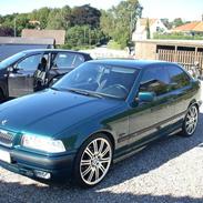 BMW 316i compact