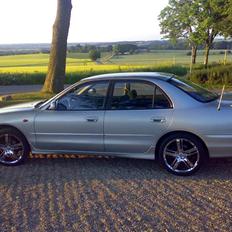 Mitsubishi Galant V6-24V