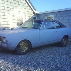 Opel Commodore A *solgt*