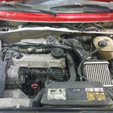 VW Golf 2 G60. Solgt