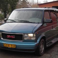 GMC safari