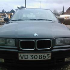 BMW 316i e36 SOLGT!
