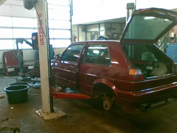 VW Golf 2 TOTALSKADET 22/02 billede 3