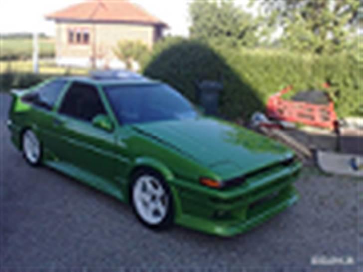 Toyota AE86 Coupé Trueno - Det første billede der blev taget i samlet tilstand.. billede 6