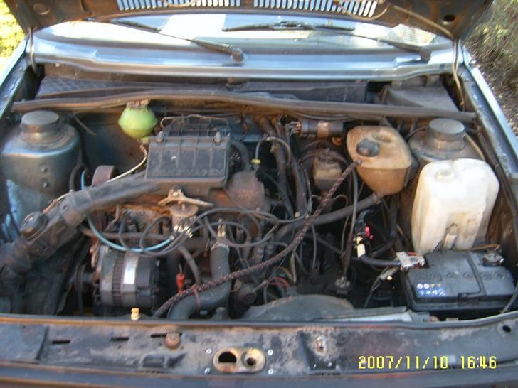 VW Golf 1,8. Solgt billede 12