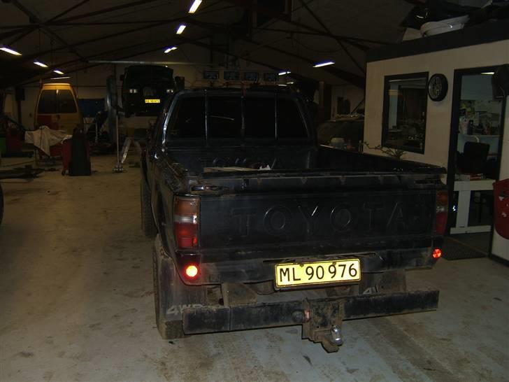 Toyota hilux ln65 billede 8