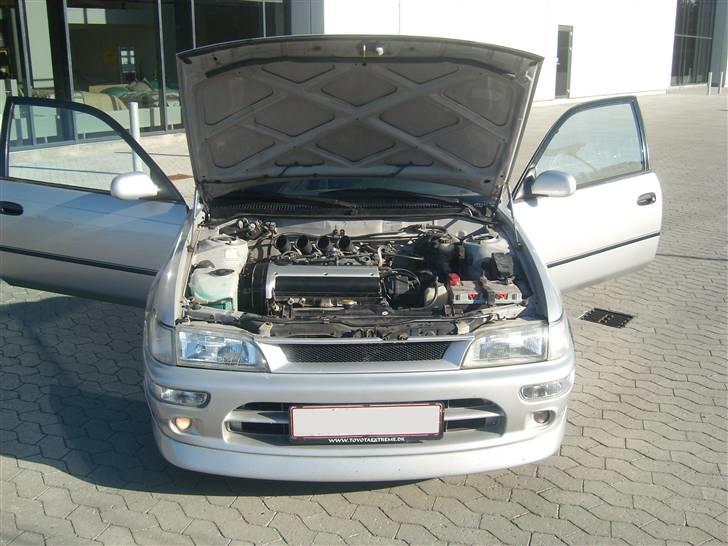 Toyota Corolla GSI 20v - øv hvor jeg nogen gange savner brølet fra den motor billede 14