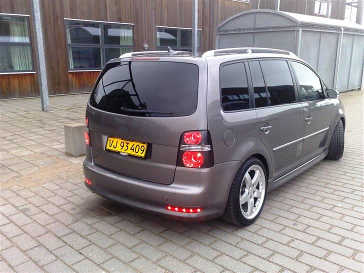 VW Touran 2,0 TDI (Highline) billede 11