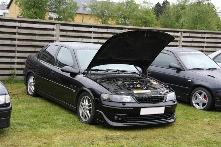 Opel Vectra B 2,5 V6 CDX - Sådan ser den ud idag:-D billede 20
