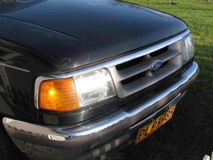 Ford Ford Ranger Super Cab 4x2 - Front med masser af krom billede 9