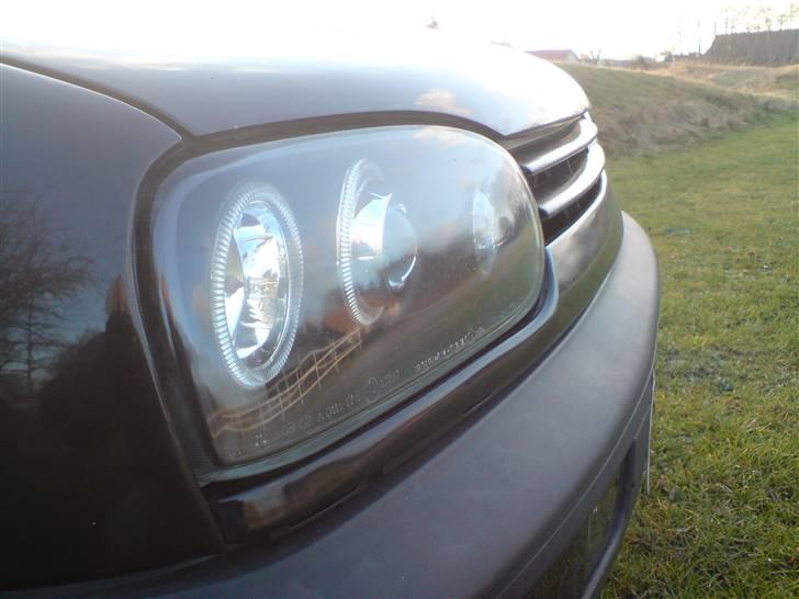 VW Golf 1.8 CL *** SOLGT *** billede 3