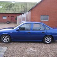 Opel Vectra A (SOLGT)