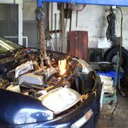 Mazda 323c  Totalskadet