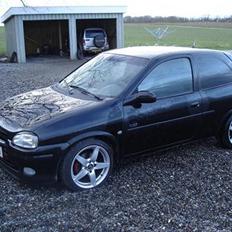 Opel Corsa B GSi (SOLGT)