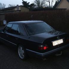 Mercedes Benz E 300 sportsline (solgt)