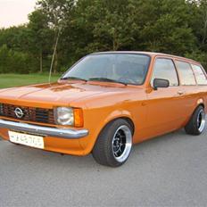 Opel Kadett c Caravan 12n