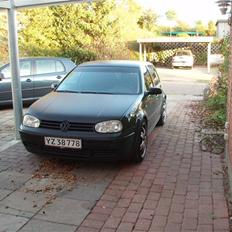 VW Golf IV GTI 220hk Solgt