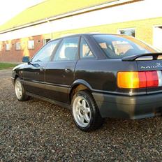 Audi 80