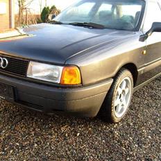 Audi 80