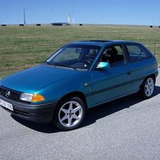 Opel Astra 1,6i [SOLGT]