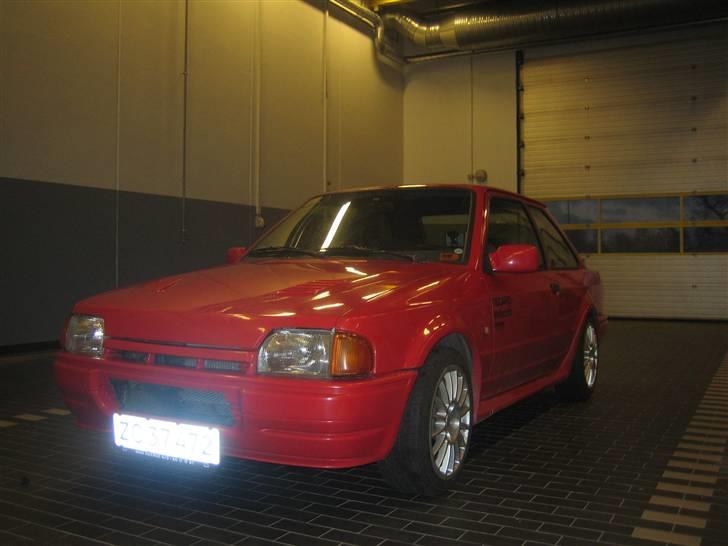 Ford Escort RS Turbo Solgt billede 3