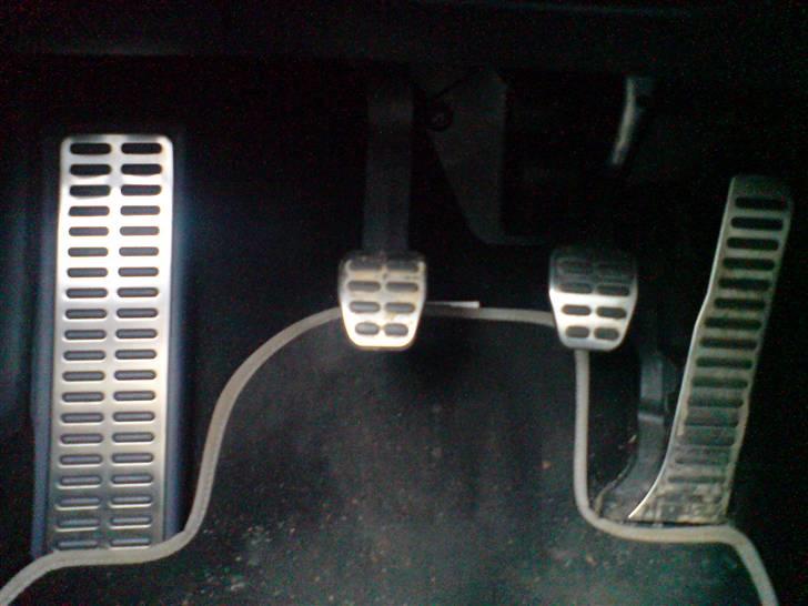 Skoda Octavia II TFSI RS >SOLGT - pedaler og fodstøtte :-) billede 13